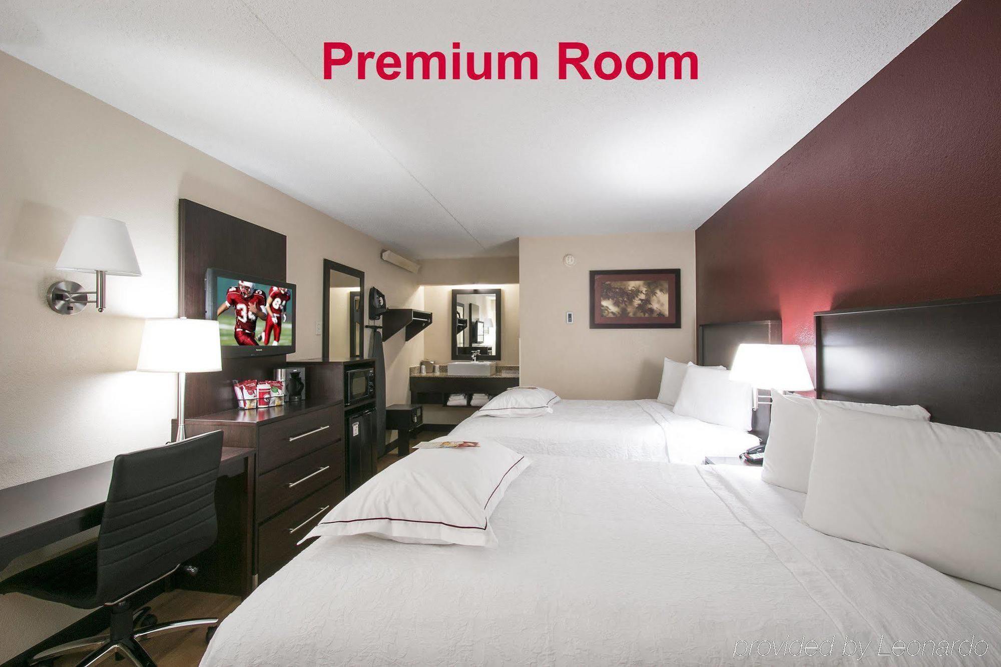 Hotel Red Roof Plus+ Baltimore - Washington Dc/bwi South